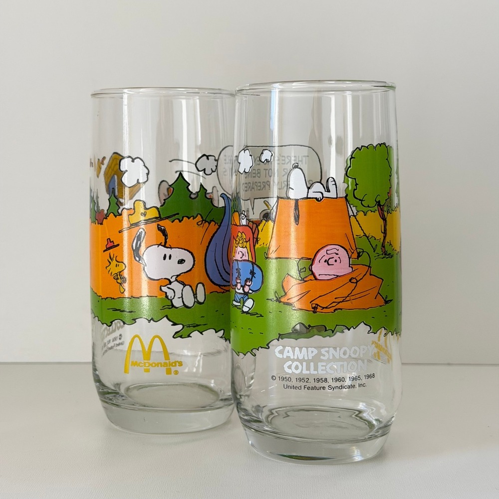 Vintage McDonalds Peanuts Camp Snoopy Collection Glass Cup Set 60s Charlie Brown